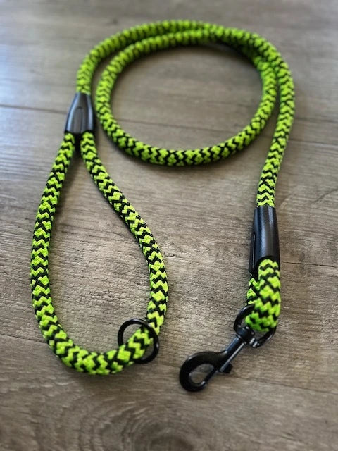 Green and Black Dog Leads 12mm